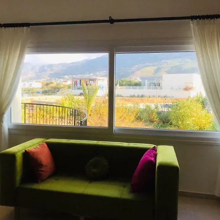 Girne De Denize Sifir Luxury 3 Odali Emarald Bay * Vasilia